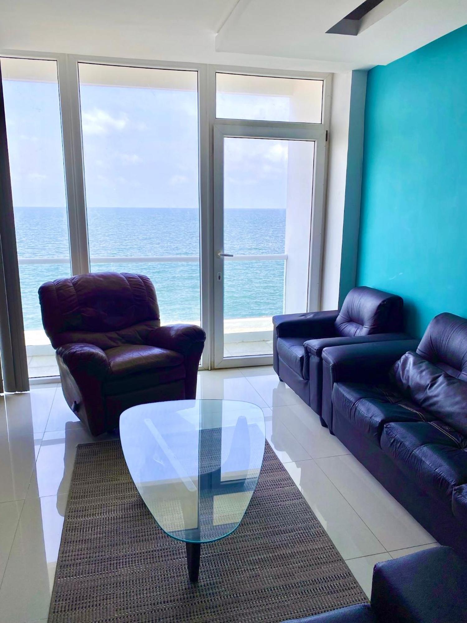 Apartamento Vista A Playa Con Alberca En Blvd Principal Frente Al Mar 3hab Boca del Río