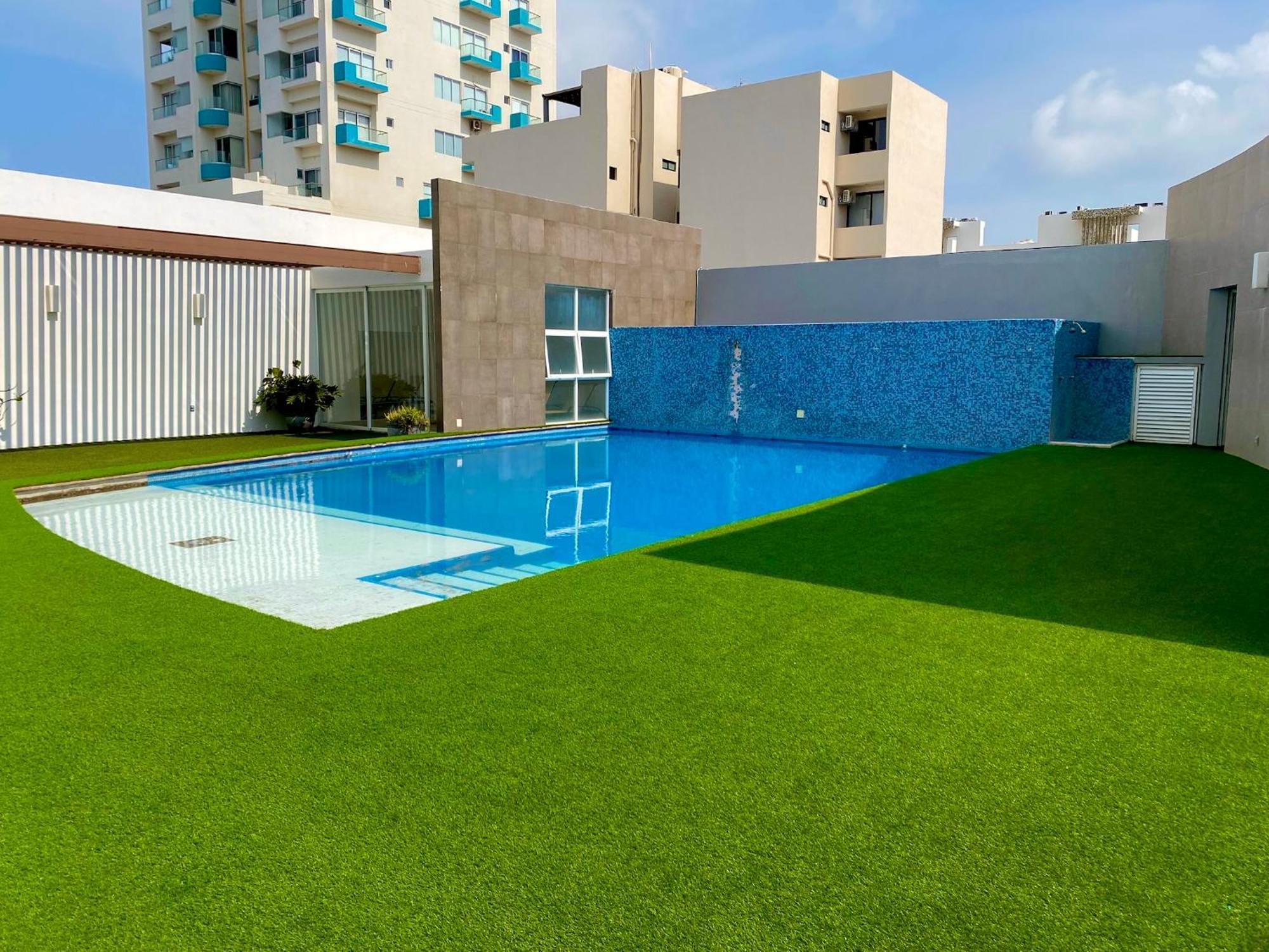 Vista A Playa Con Alberca En Blvd Principal Frente Al Mar 3hab Apartamento